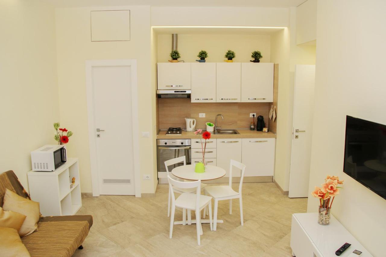 Domus Divi - Appartamento Nel Cuore Di Roma Exterior foto
